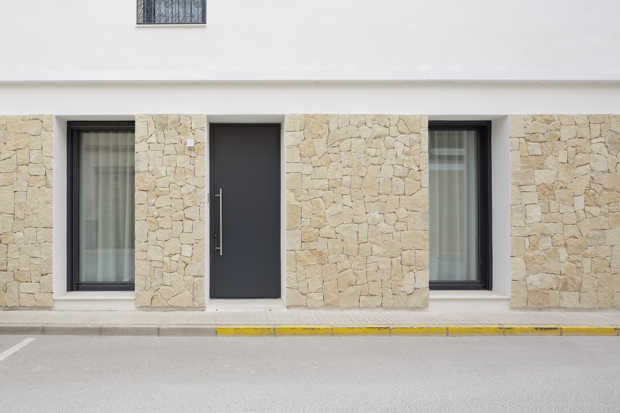 NAYA REHABILITACIÓN VIVIENDA PINOSO (19) DETALLE PANORAMICA FACHADA